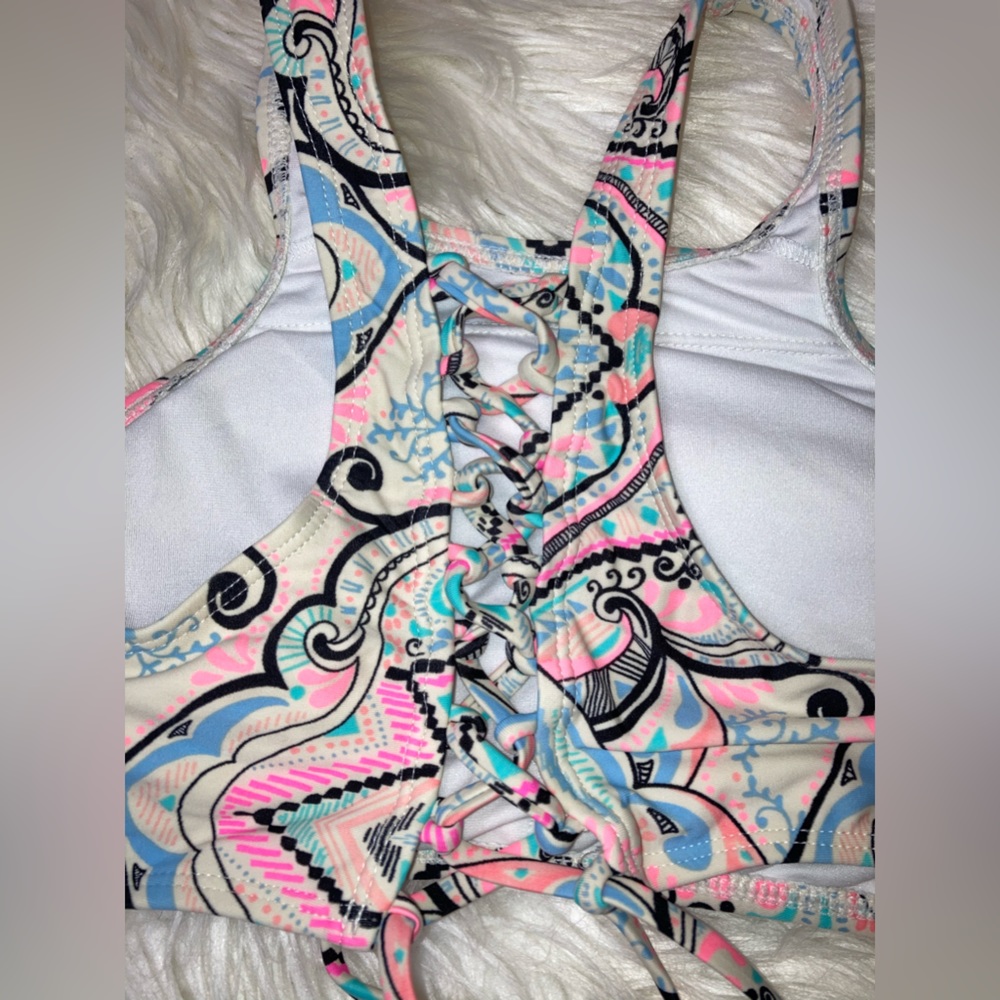 Bikini Top Perfect Condition - Picture 5 of 5